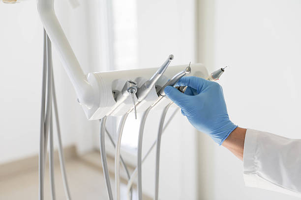24/7 Emergency Teeth Whitening experts in Elmhurst, IL